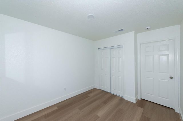 2704 Catalina DR B, Austin, TX 78741