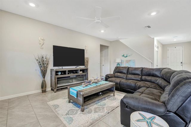 16638 MOONER PLANK CIRCLE, Wimauma, FL 33598