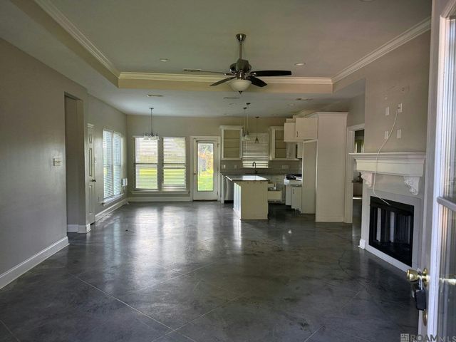 4162 Pasadena Dr, Baton Rouge, LA 70814