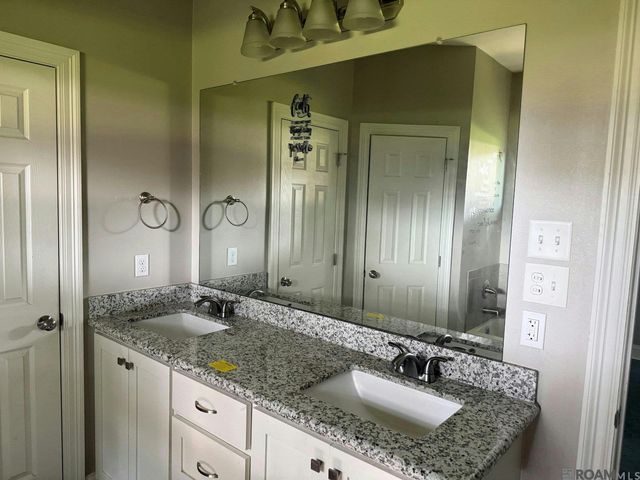 4162 Pasadena Dr, Baton Rouge, LA 70814
