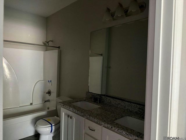 4162 Pasadena Dr, Baton Rouge, LA 70814
