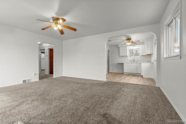 23353 Wohlfeil Street, Taylor, MI 48180