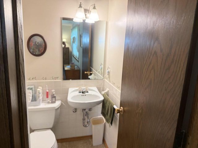 1004 Sunfield Street, Sun Prairie, WI 53590