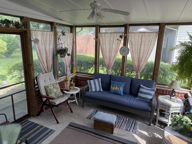 1004 Sunfield Street, Sun Prairie, WI 53590