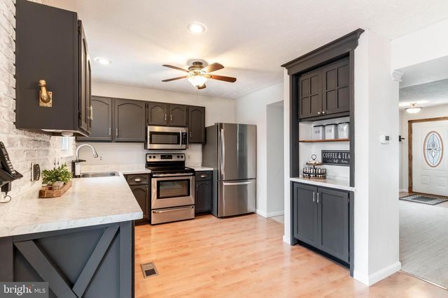 8561 KIM MARIE CT, Pasadena, MD 21122