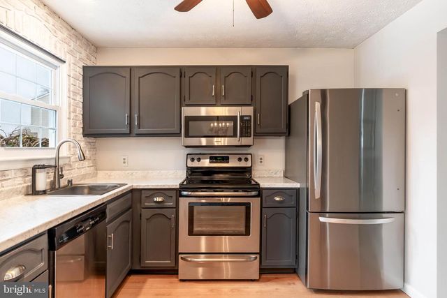 8561 KIM MARIE CT, Pasadena, MD 21122