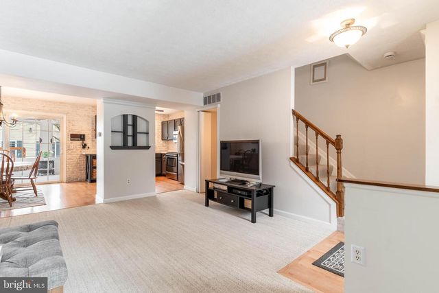 8561 KIM MARIE CT, Pasadena, MD 21122