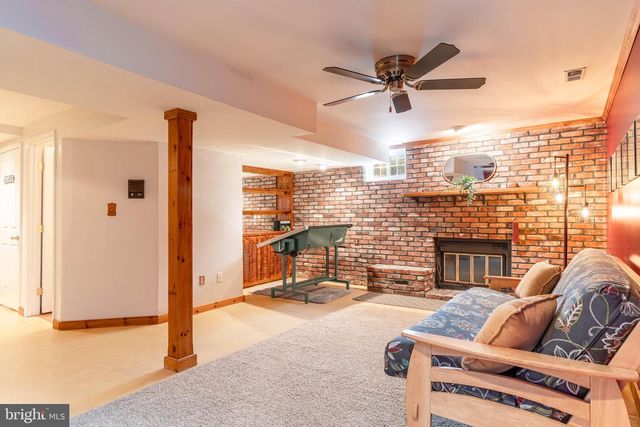 8561 KIM MARIE CT, Pasadena, MD 21122