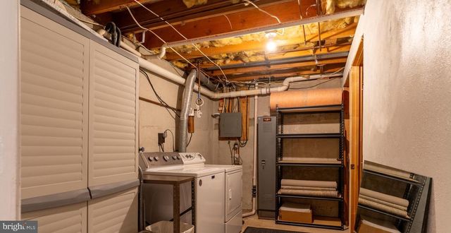 8561 KIM MARIE CT, Pasadena, MD 21122