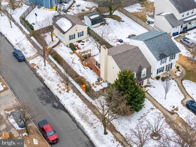 8561 KIM MARIE CT, Pasadena, MD 21122