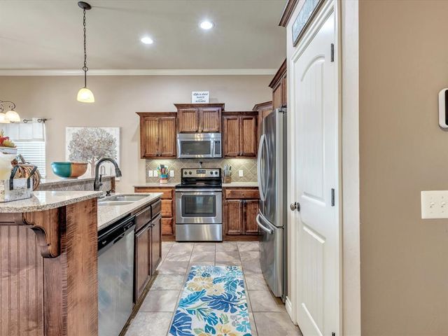 2632 NW 183rd Street, Edmond, OK 73012