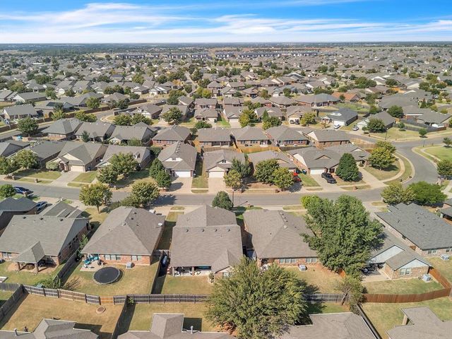 2632 NW 183rd Street, Edmond, OK 73012