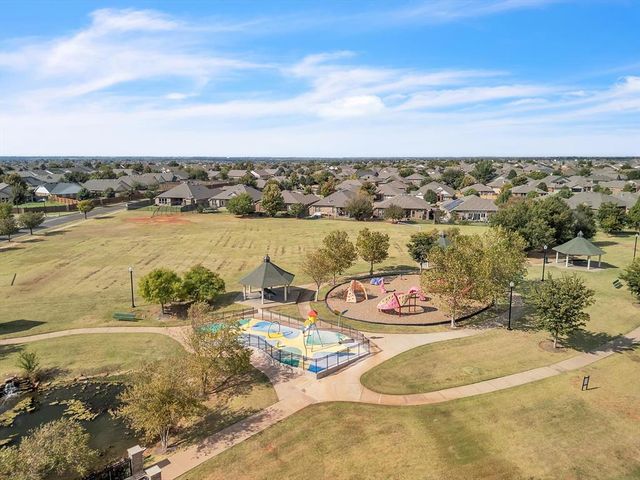 2632 NW 183rd Street, Edmond, OK 73012