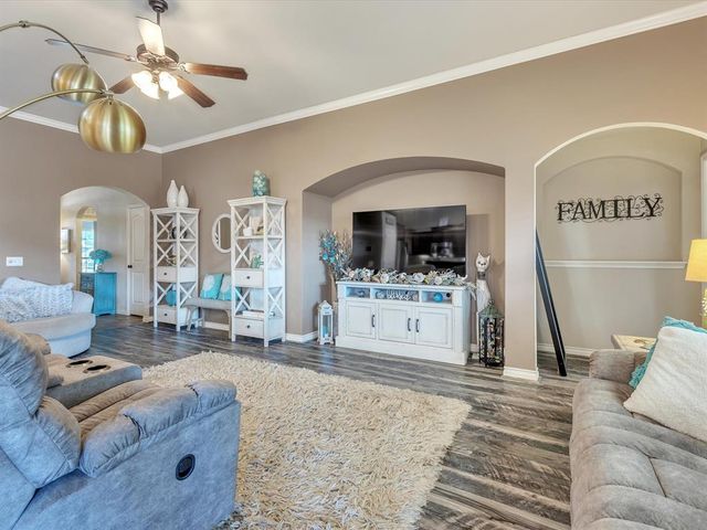 2632 NW 183rd Street, Edmond, OK 73012