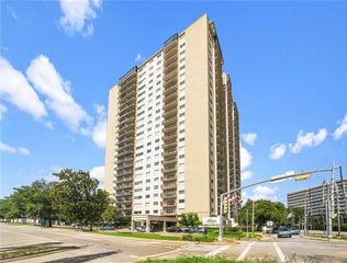 2929 Buffalo Speedway A1312, Houston, TX 77098