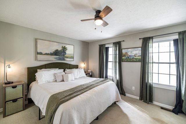 144B Leo Carter Rd, Bethpage, TN 37022