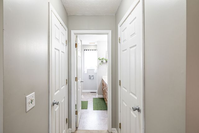 144B Leo Carter Rd, Bethpage, TN 37022