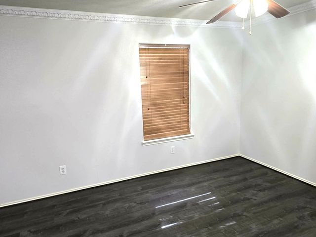 3723 Rowlock Vine Drive, Houston, TX 77084