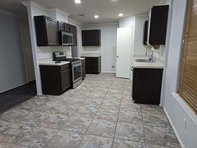 3723 Rowlock Vine Drive, Houston, TX 77084