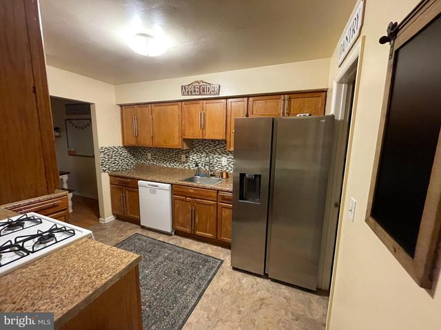 39 SASSAFRAS DR, Lumberton, NJ 08048