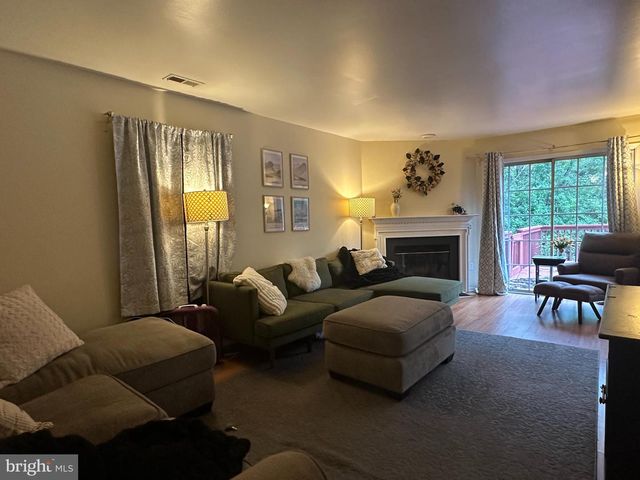 39 SASSAFRAS DR, Lumberton, NJ 08048