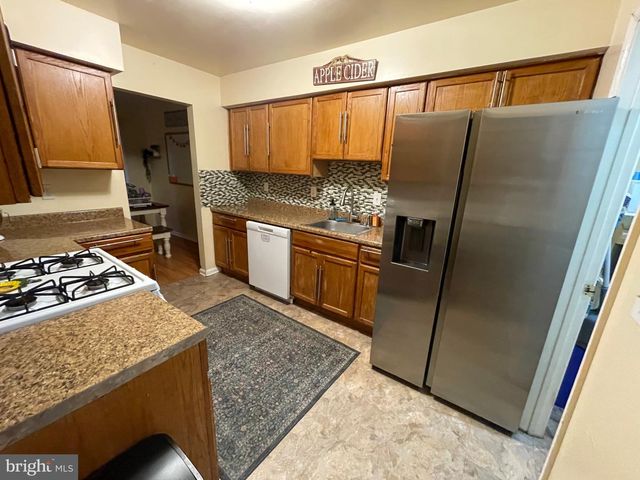 39 SASSAFRAS DR, Lumberton, NJ 08048