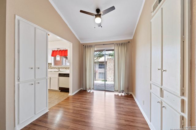 9419 Powhatan Dr Apt 504, San Antonio, TX 78230
