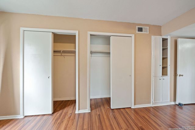 9419 Powhatan Dr Apt 504, San Antonio, TX 78230