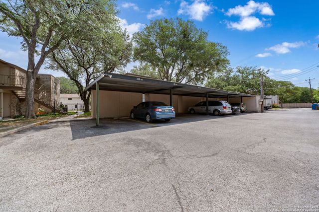 9419 Powhatan Dr Apt 504, San Antonio, TX 78230