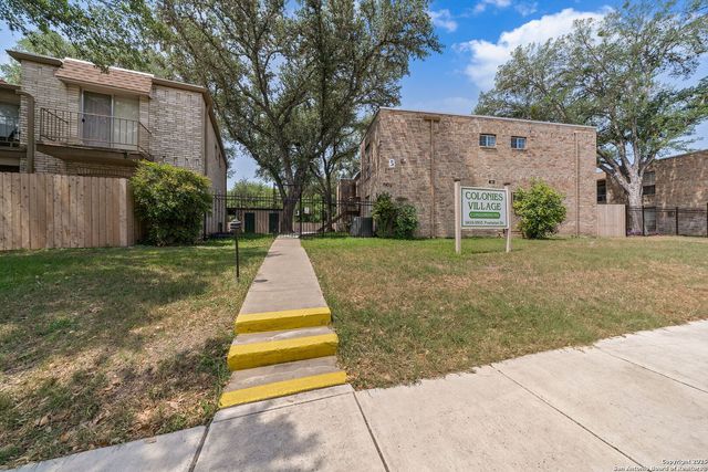 9419 Powhatan Dr Apt 504, San Antonio, TX 78230