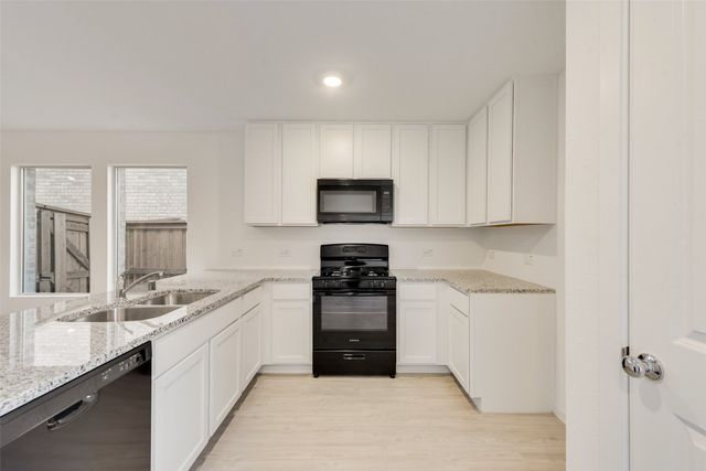 232 Bable Run Drive, Mesquite, TX 75181