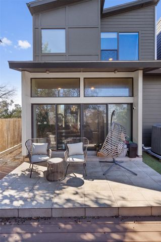 300 Ashley Dawn LN, Austin, TX 78704