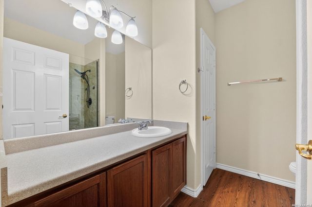 8627 Adhinger, San Antonio, TX 78245