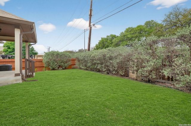 8627 Adhinger, San Antonio, TX 78245