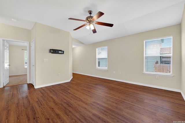 8627 Adhinger, San Antonio, TX 78245