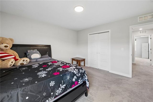 3714 SW Walsh Drive, Lee's Summit, MO 64082