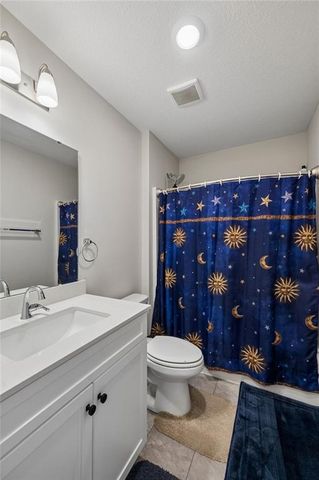 3714 SW Walsh Drive, Lee's Summit, MO 64082