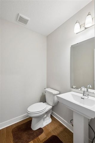 3714 SW Walsh Drive, Lee's Summit, MO 64082