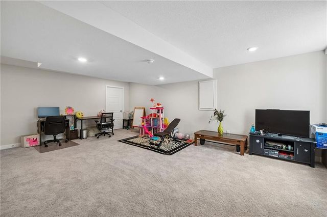 3714 SW Walsh Drive, Lee's Summit, MO 64082
