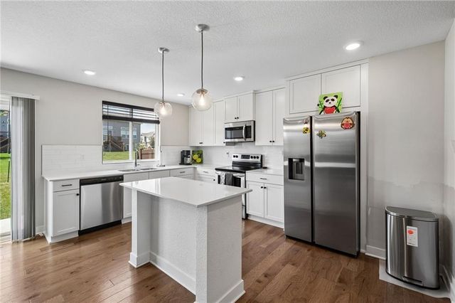 3714 SW Walsh Drive, Lee's Summit, MO 64082
