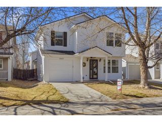 10657 Forester Pl, Longmont, CO 80504
