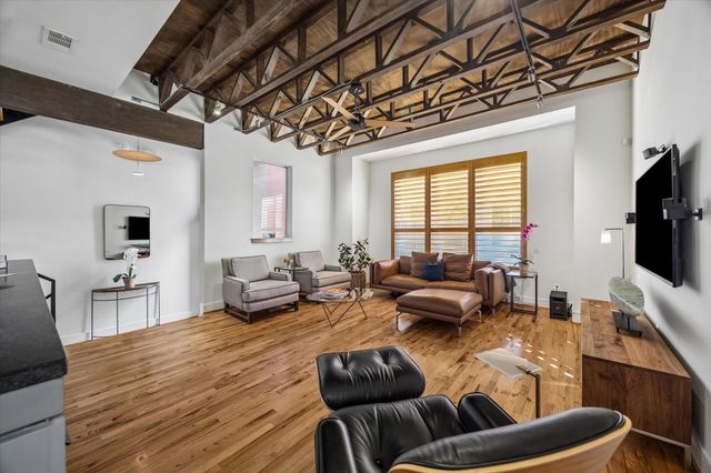 98 Drew Street A, Houston, TX 77006