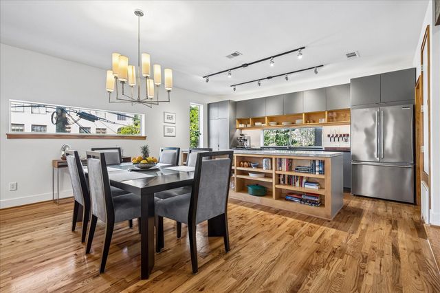 98 Drew Street A, Houston, TX 77006