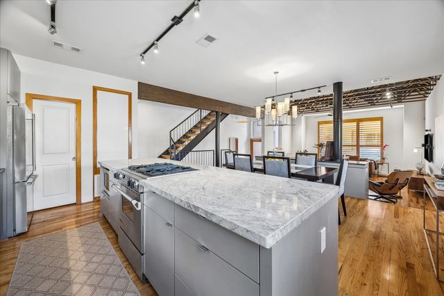 98 Drew Street A, Houston, TX 77006