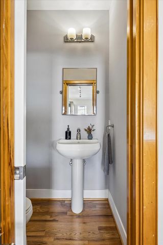 98 Drew Street A, Houston, TX 77006