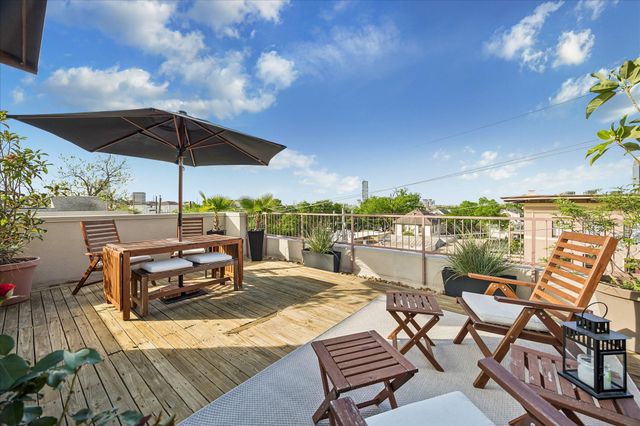 98 Drew Street A, Houston, TX 77006