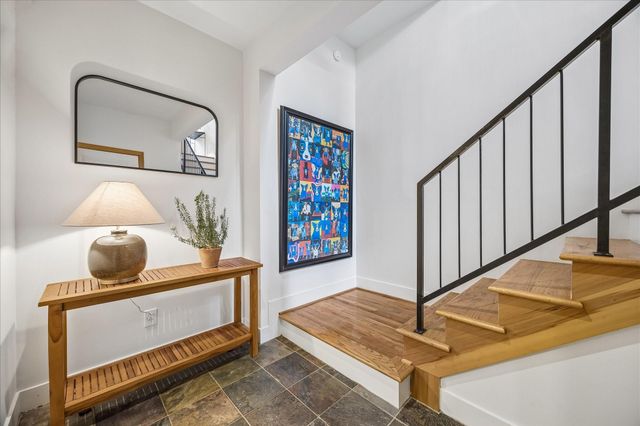 98 Drew Street A, Houston, TX 77006