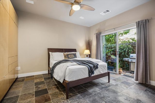 98 Drew Street A, Houston, TX 77006