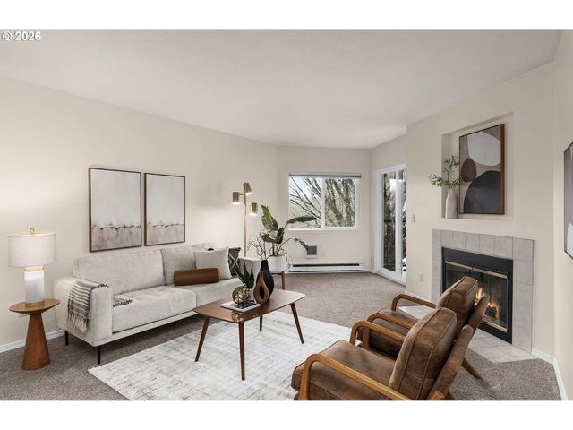 8720 Sw TUALATIN Rd 205, Tualatin, OR 97062