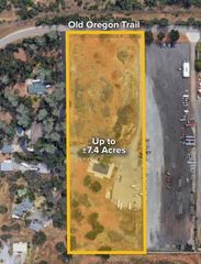 8872 Old Oregon Trail, Redding, CA 96002